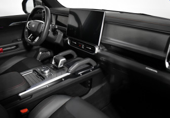 Подержанный автомобиль Jetour T2 2024 года (15 фото)