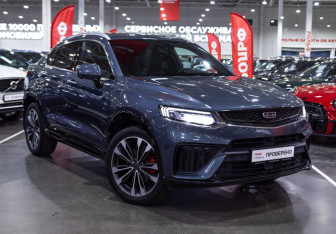 Подержанный автомобиль Geely Tugella 2023 года (6 фото)