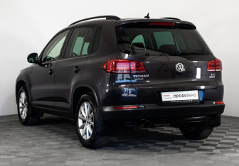 Подержанный автомобиль Volkswagen Tiguan 2015 года (7 фото)