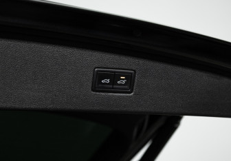 Подержанный автомобиль Volkswagen Tiguan 2017 года (15 фото)