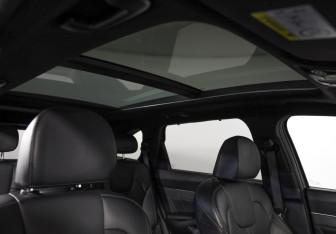 Подержанный автомобиль Kia Sorento 2022 года (31 фото)