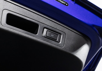 Подержанный автомобиль Exeed LX 2023 года (24 фото)