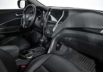 Подержанный автомобиль Hyundai Santa Fe 2013 года (13 фото)