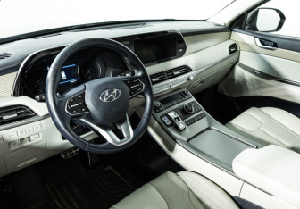 Подержанный автомобиль Hyundai Palisade 2019 года (11 фото)