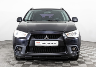 Подержанный автомобиль Mitsubishi ASX 2012 года (2 фото)