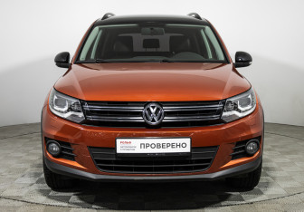 Подержанный автомобиль Volkswagen Tiguan 2016 года (2 фото)