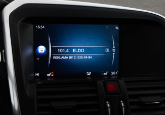 Подержанный автомобиль Volvo XC60 2017 года (13 фото)