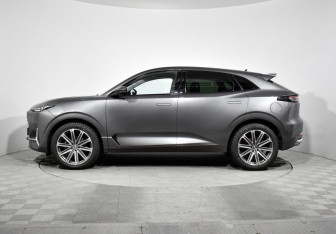 Подержанный автомобиль Changan UNI-K 2023 года (8 фото)