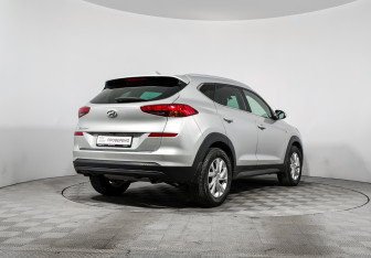 Подержанный автомобиль Hyundai Tucson 2018 года (5 фото)