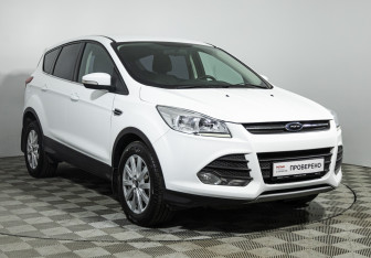 Подержанный автомобиль Ford Kuga 2016 года (3 фото)
