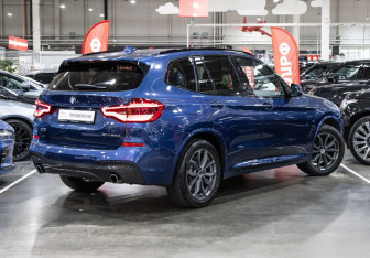 Подержанный автомобиль BMW X3 2018 года (7 фото)