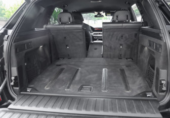 Подержанный автомобиль BMW X5 2020 года (34 фото)