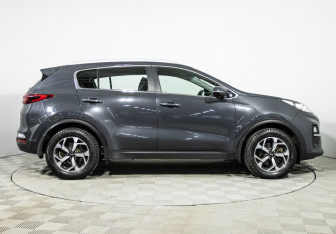 Подержанный автомобиль Kia Sportage 2020 года (4 фото)