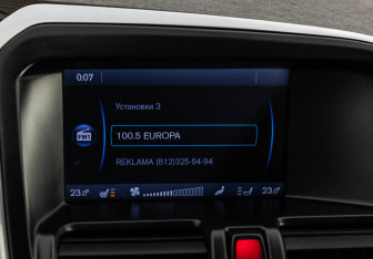 Подержанный автомобиль Volvo XC60 2012 года (14 фото)