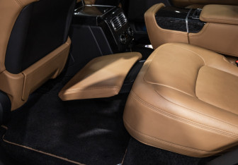 Подержанный автомобиль Land Rover Range Rover 2021 года (31 фото)