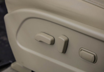 Подержанный автомобиль Nissan Murano Suv 2012 года (21 фото)