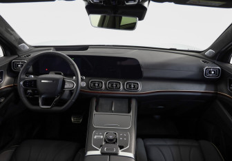 Подержанный автомобиль Jaecoo J8 2024 года (9 фото)