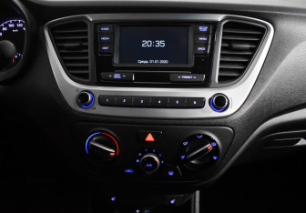 Подержанный автомобиль Hyundai Solaris Sedan 2017 года (14 фото)