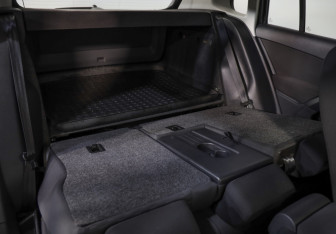 Подержанный автомобиль Volkswagen Tiguan 2010 года (27 фото)