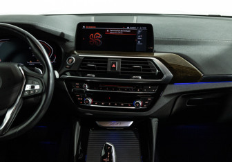 Подержанный автомобиль BMW X4 2019 года (14 фото)