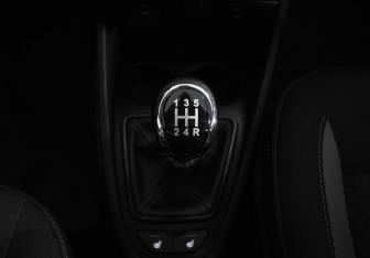 Подержанный автомобиль LADA (ВАЗ) Vesta Sedan 2023 года (17 фото)