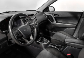 Подержанный автомобиль Hyundai Creta 2020 года (9 фото)