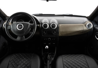 Подержанный автомобиль LADA (ВАЗ) Largus Wagon 2020 года (10 фото)