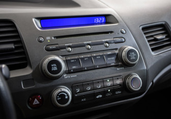 Подержанный автомобиль Honda Civic Sedan 2008 года (13 фото)