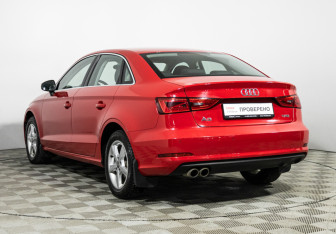 Подержанный автомобиль Audi A3 Sedan 2014 года (7 фото)