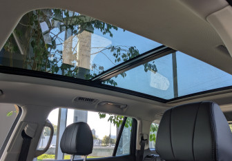 Новый Hongqi HS7 2025 (2 фото)