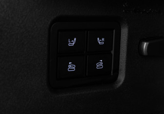 Подержанный автомобиль Exeed VX 2023 года (31 фото)