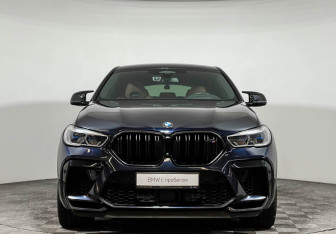 Подержанный автомобиль BMW X6 M 2020 года (3 фото)