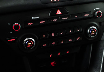 Подержанный автомобиль Kia Sportage 2021 года (18 фото)