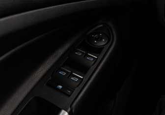 Подержанный автомобиль Ford Kuga 2018 года (18 фото)