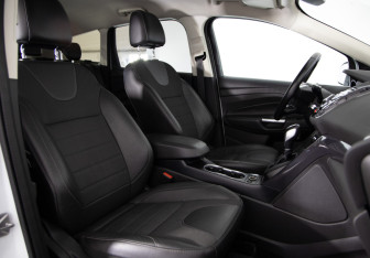 Подержанный автомобиль Ford Kuga 2014 года (11 фото)