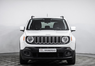 Подержанный автомобиль Jeep Renegade 2018 года (2 фото)