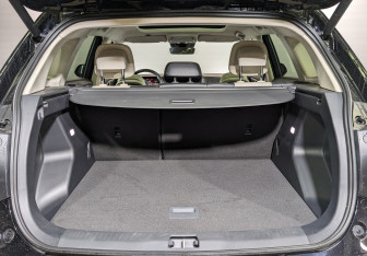 Новый Hongqi HS3 2025 (8 фото)