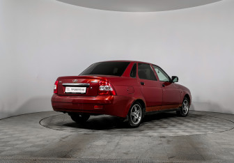Подержанный автомобиль LADA (ВАЗ) Priora Sedan 2007 года (5 фото)