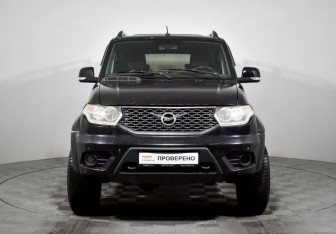 Подержанный автомобиль УАЗ Patriot 2016 года (2 фото)