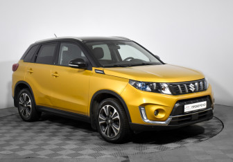 Подержанный автомобиль Suzuki Vitara 2021 года (3 фото)