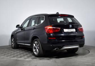 Подержанный автомобиль BMW X3 2017 года (7 фото)