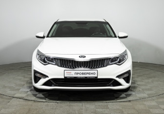 Подержанный автомобиль Kia Optima Sedan 2020 года (2 фото)