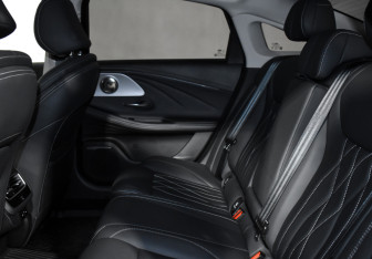 Подержанный автомобиль Chery Arrizo 8 2024 года (11 фото)