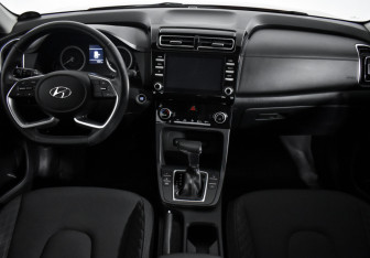 Подержанный автомобиль Hyundai Creta 2021 года (14 фото)