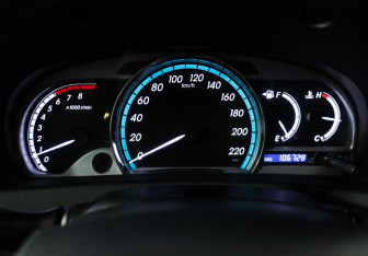 Подержанный автомобиль Toyota Venza 2013 года (12 фото)