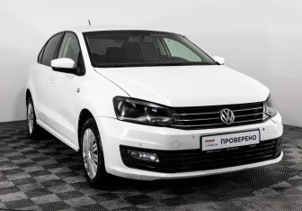 Подержанный автомобиль Volkswagen Polo Sedan 2016 года (3 фото)
