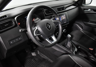 Подержанный автомобиль Renault Arkana 2020 года (9 фото)