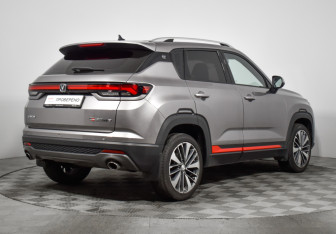 Подержанный автомобиль Changan CS35PLUS 2023 года (5 фото)