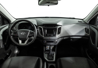 Подержанный автомобиль Hyundai Creta 2016 года (13 фото)