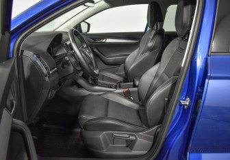 Подержанный автомобиль Skoda Karoq 2021 года (10 фото)